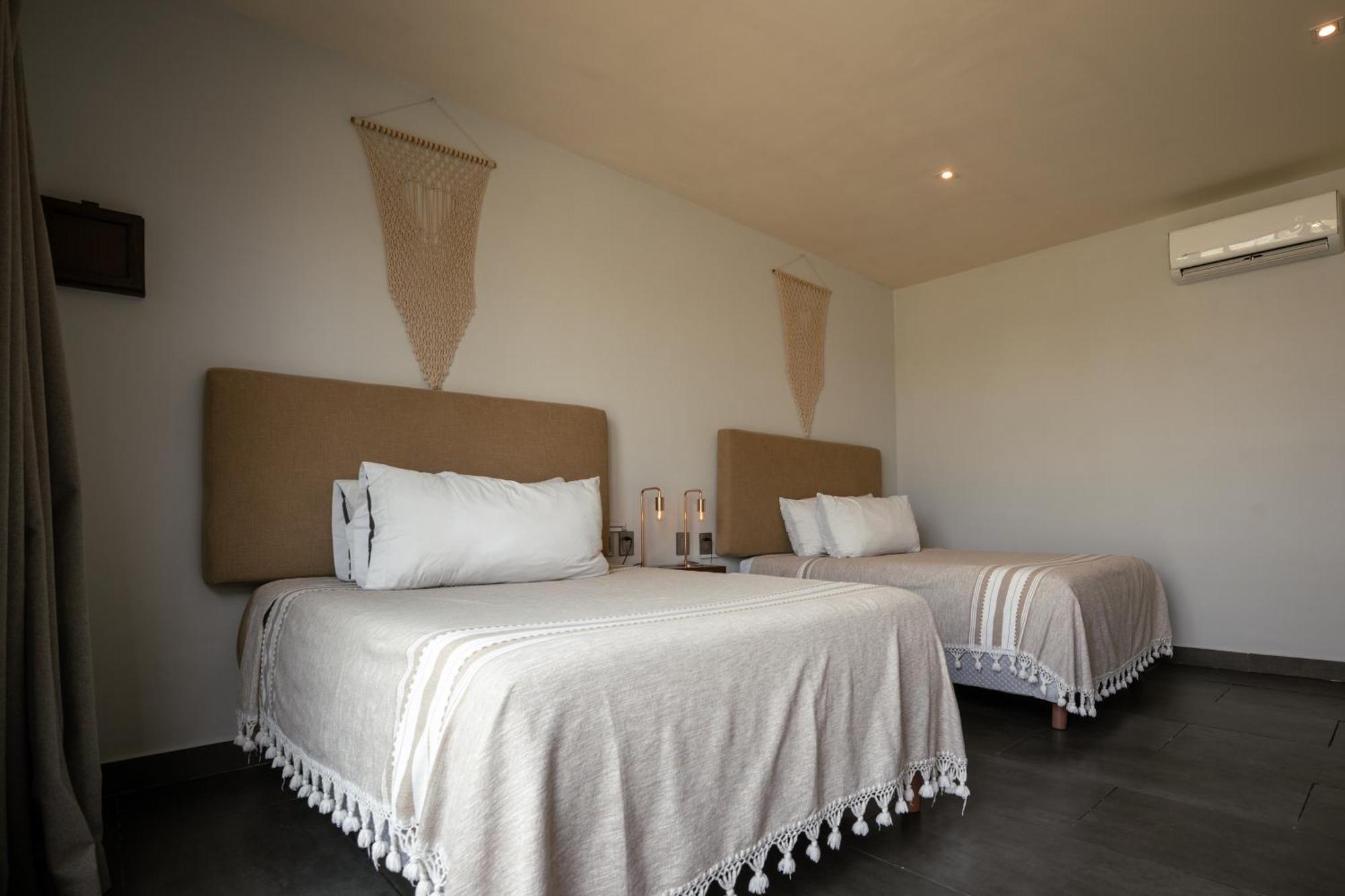 Bora Boutique - Adults Only Hotel Puerto Escondido  Room photo